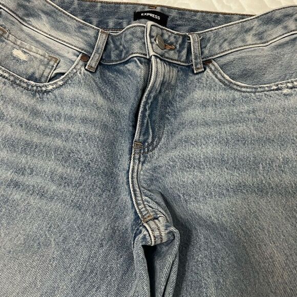 Express modern straight distressed 4 long low rise jeans denim - Picture 9 of 9